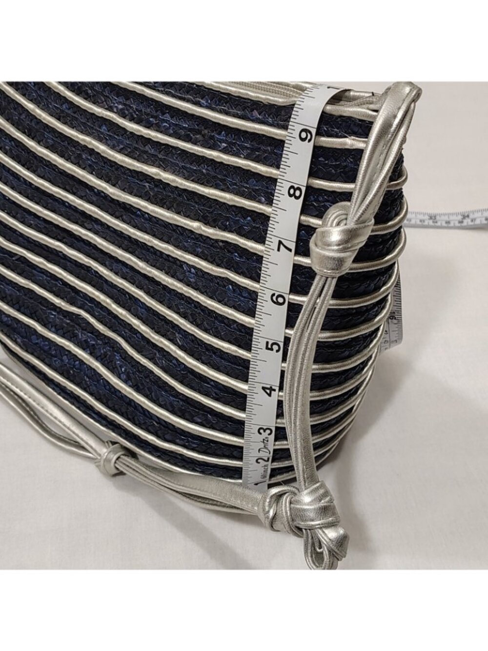 Worthington Straw Woven Shoulder Bag Purse Handbag Blue Silver Stripe Lined - Picture 7 of 16